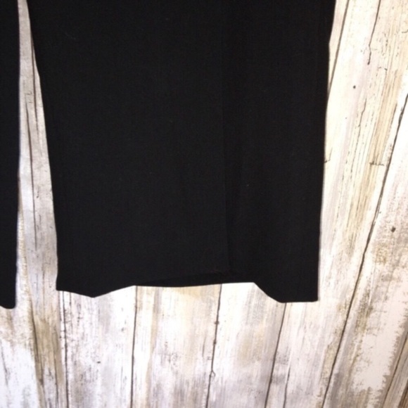 White House Black Market Crop Pants - Picture 2 of 6